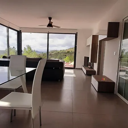 Casa Do Alfarrobeira Fuer 4 Personen - 1 Kind- Mit Privatem Pool By Interhome São Bartolomeu de Messines