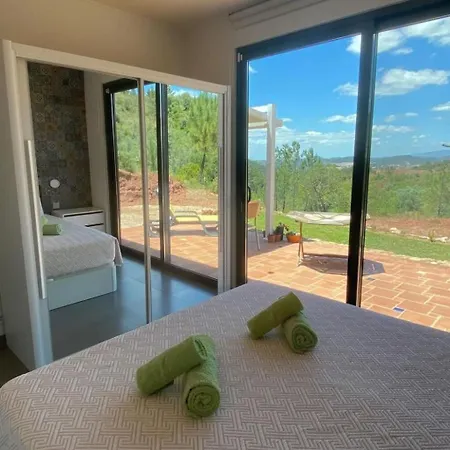 Casa Do Alfarrobeira Fuer 4 Personen - 1 Kind- Mit Privatem Pool By Interhome